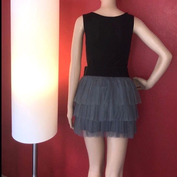 Wet Seal Dresses & Skirts - Wet Seal Tired Lace Skirt with Belt